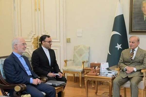 Pakistan races to preserve Iran-US MoU amid widening war