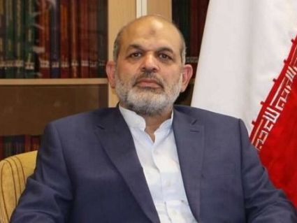 وزیر کشور ایران: مهاجران افغان در سرزمین خود بمانند، امکان پذیرایی نداریم