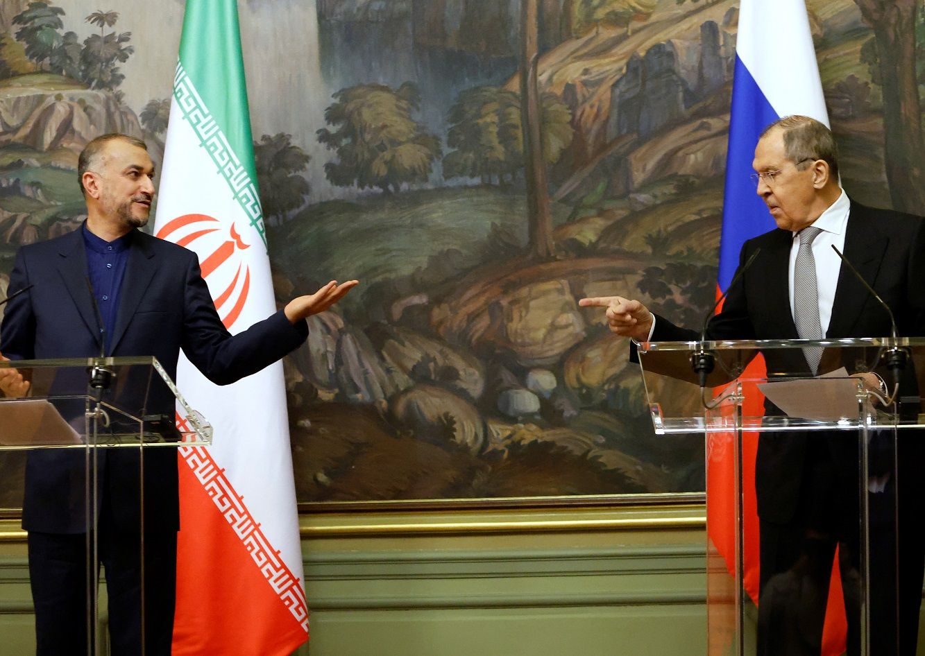 امیرعبداللهیان: روسیه مانع توافق نیست؛ لاوروف: واشینگتن تضمین کتبی داد