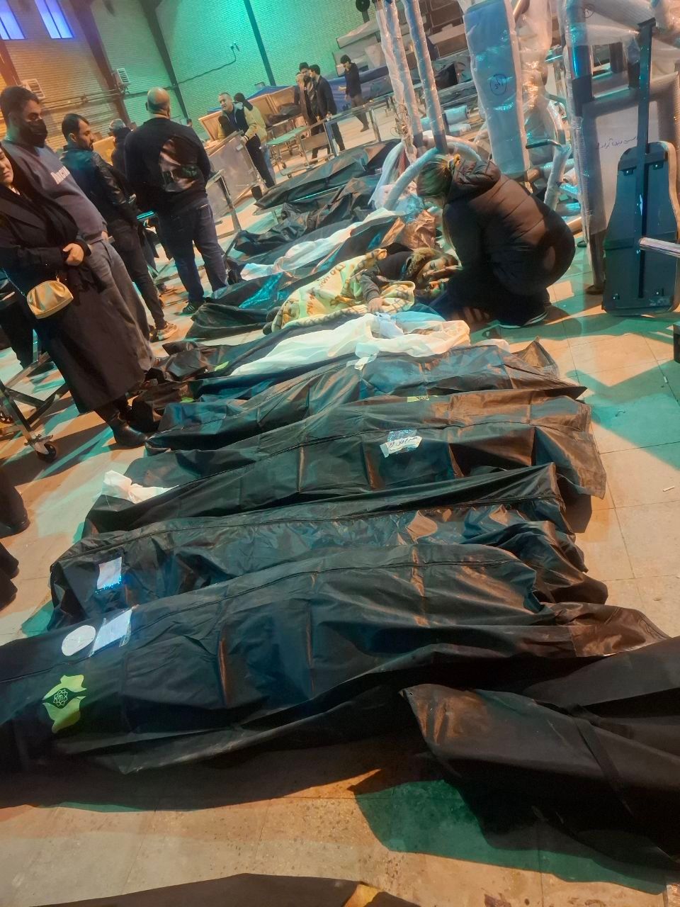 پیام مخاطب از کرج: به خانواده کشته‌شدگان گفتند باید پیکرها را در جای دورافتاده دفن کنند