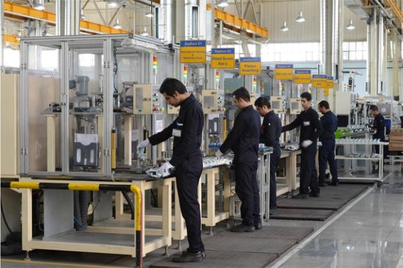 حصري: استخبارات الحرس الثوري الإيراني قلقة من توسع الاحتجاجات العمالية إلى صناعة السيارات