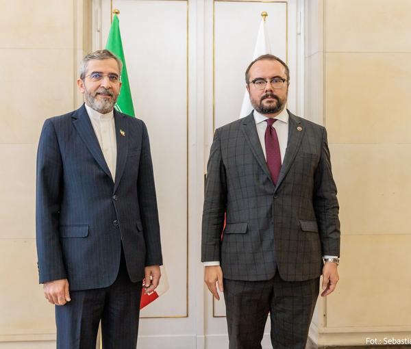 بولندا تحذر إيران من دعم روسيا في الحرب الأوكرانية