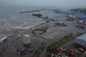 زلزلهای به بزرگی ۸.۸ در روسیه منجر به سونامی در ژاپن و هاوایی شد