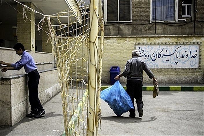 دستمزد سرایداران مدارس کفاف نیمه ماه را هم نمی‌دهد