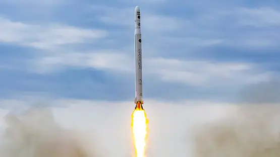 إيران تجري اختبارًا جديدًا لمركبة إطلاق أقمار صناعية جديدة