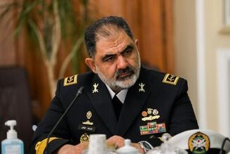 فرمانده نیروی دریایی ارتش: امروز سایر کشورها از ما انتظار دارند به آنها آموزش بدهیم
