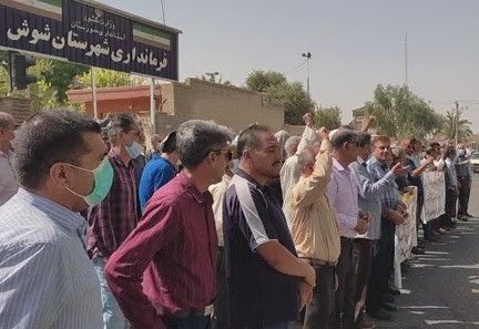 تواصل موجة الاحتجاجات في إيران.. وقوات الأمن تهاجم التجار المحتجين