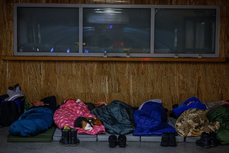 زلنسکی از حمله گسترده روسیه به سیستم انرژی اوکراین خبر داد