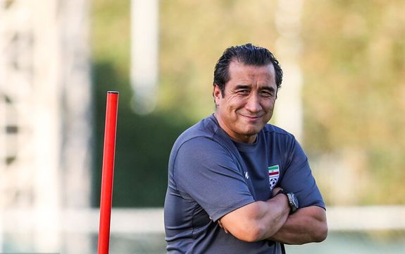 موضع تازه خداداد عزیزی پس از حکم مشاوره: اشتباه کردم، الهویی بسیار کاربلد است