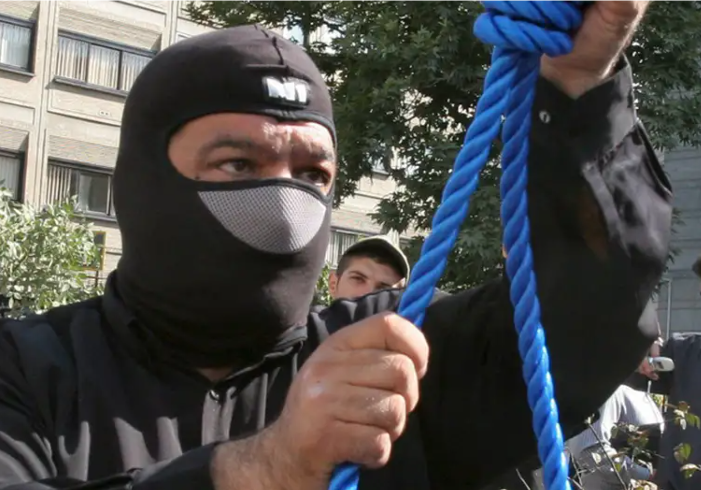 حقوقيون: إعدام ما لا يقل عن 122 سجيناً في السجون الإيرانية الشهر الماضي