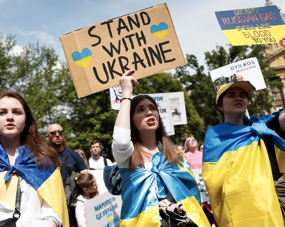 هشدار جانسون درباره «توافق بد» کییف با مسکو؛ همسر زلنسکی ارتش روسیه را با داعش قیاس کرد