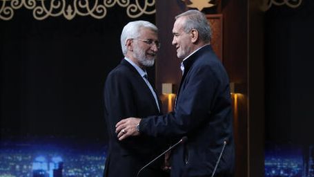 دوگانهسازی در سیاست خارجی و فریبی که دیگر کارساز نیست