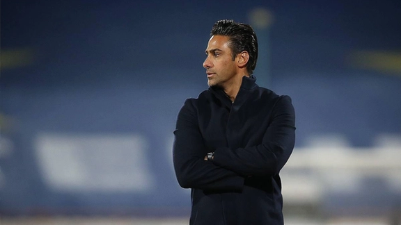 حمایت فرهاد مجیدی از اسطوره؛ سرخابی مهم نیست، مهم این است که مثل علی دایی آدم خوبی باشید