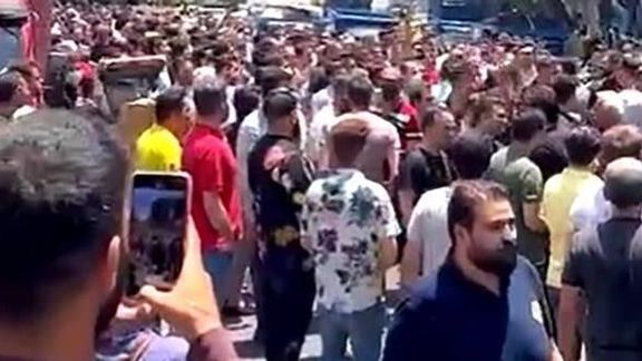 Protests in Tehran Bazaar against a steep rise in prices. June 11, 2022