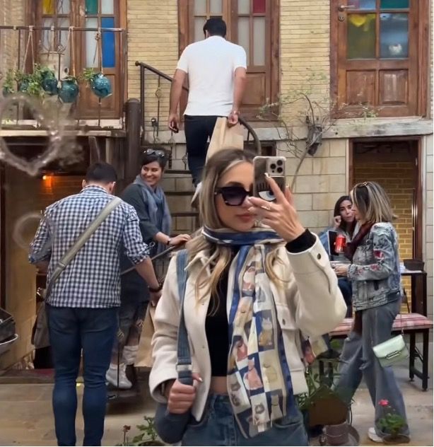 Women at a café in the southern city of Shiraz  (April 2024)