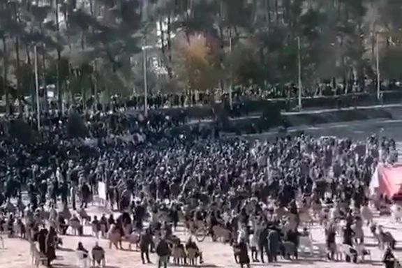 Protestors Pitch Tents In Dry Esfahan River As Iran’s Water Woes Continue