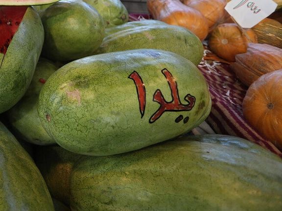 اتحادیه فروشندگان میوه: خرید میوه در شب یلدا نسبت به سال گذشته ۳۰ درصد کاهش یافت