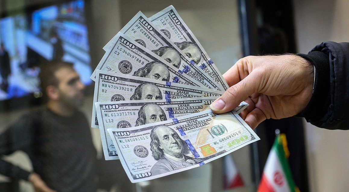 قیمت دلار در ایران از ۹۵ هزار تومان عبور کرد