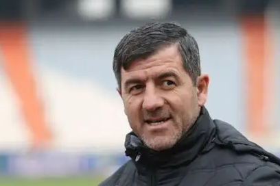 در پی قهرمانی در مسابقات آسیا-اقیانوسیه؛ پیام تبریک کریم باقری به تیم ملی هاکی روی یخ زنان