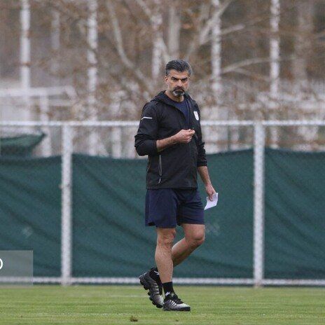 حملات به مربی تیم ملی پاسخ داده شد؛ رحمان رضایی از کادر فنی قلعهنویی کنار گذاشته شد