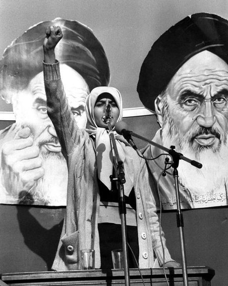 برلماني إيراني سابق: اقتحام السفارة الأميركية كان عملاً متسرعًا تأثر بـ "اليساريين"