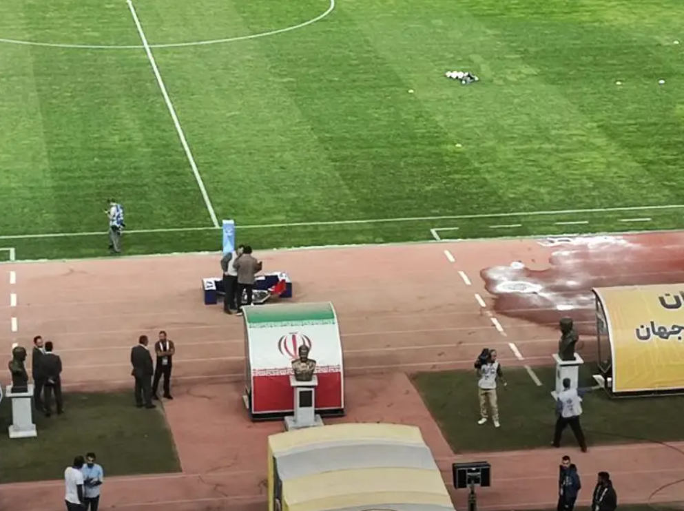  AFC سپاهان را نقره‌داغ کرد؛اخطار می‌دهیم، مجسمه سلیمانی باید از نقش جهان برداشته شود