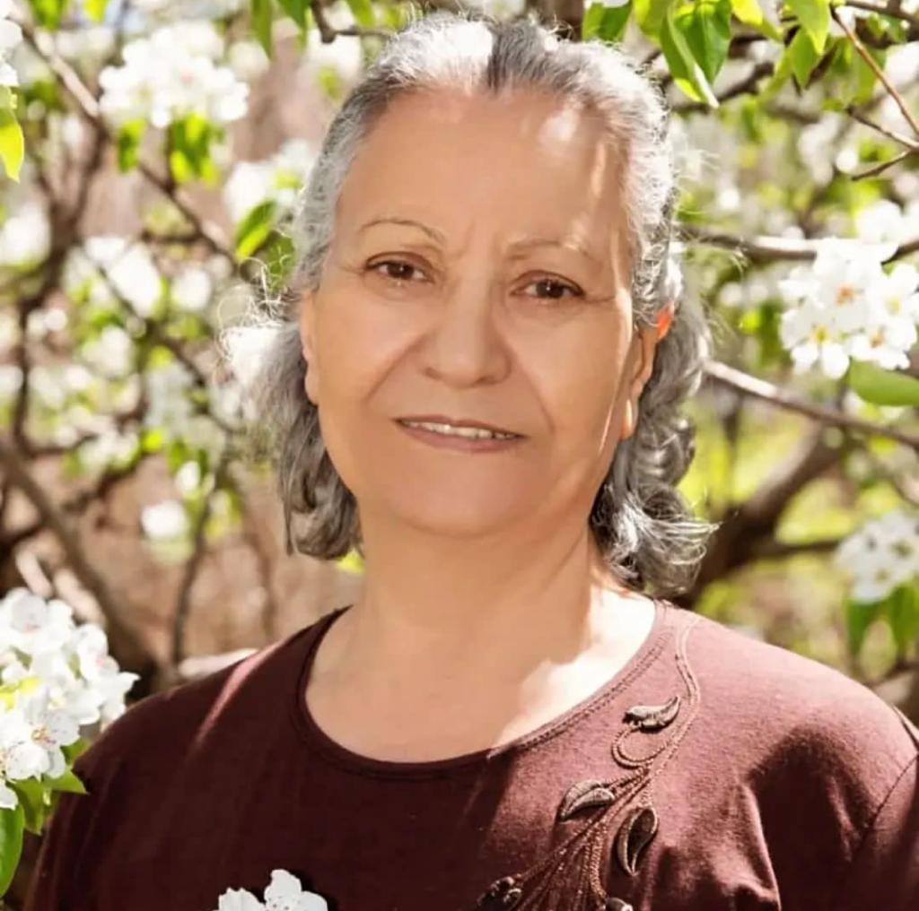 پیکر آفاق خسروی‌زند، شهروند بهائی، بدون رضایت خانواده‌اش در گورستان خاوران دفن شد