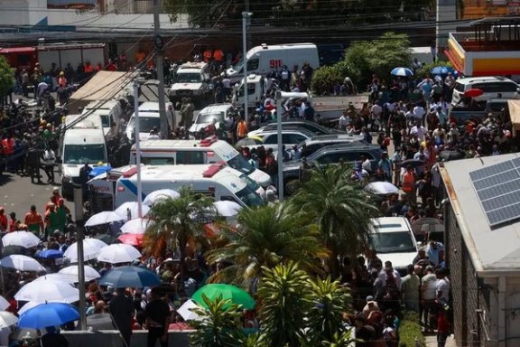 فرو ریختن سقف یک باشگاه شبانه در جمهوری دومینیکن دستکم ۱۲۴ کشته برجای گذاشت