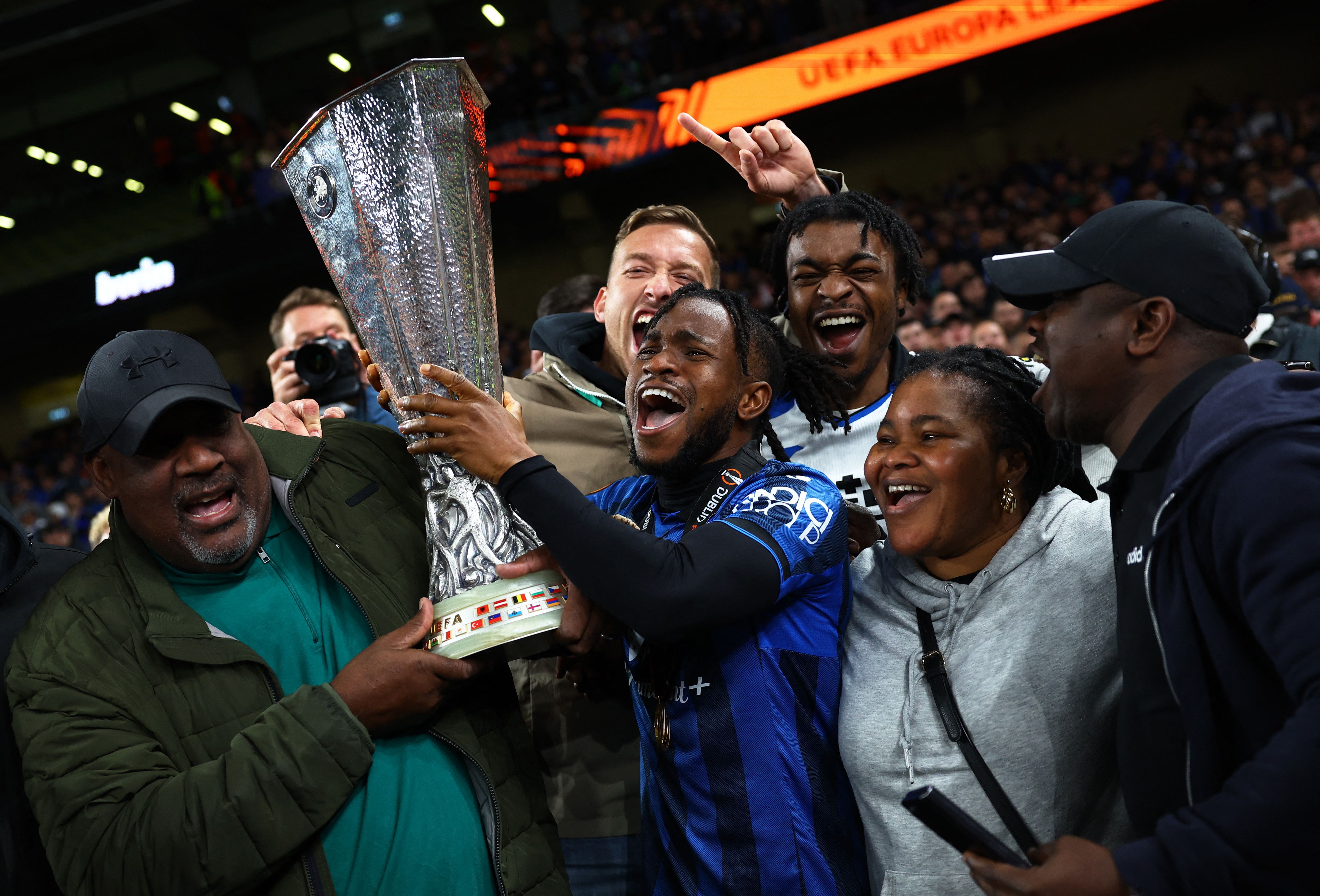 کابوس ژابی آلونسو؛ آدمولا لوکمن، بازیکن لیگ محلات انگلستان که اروپا را فتح کرد