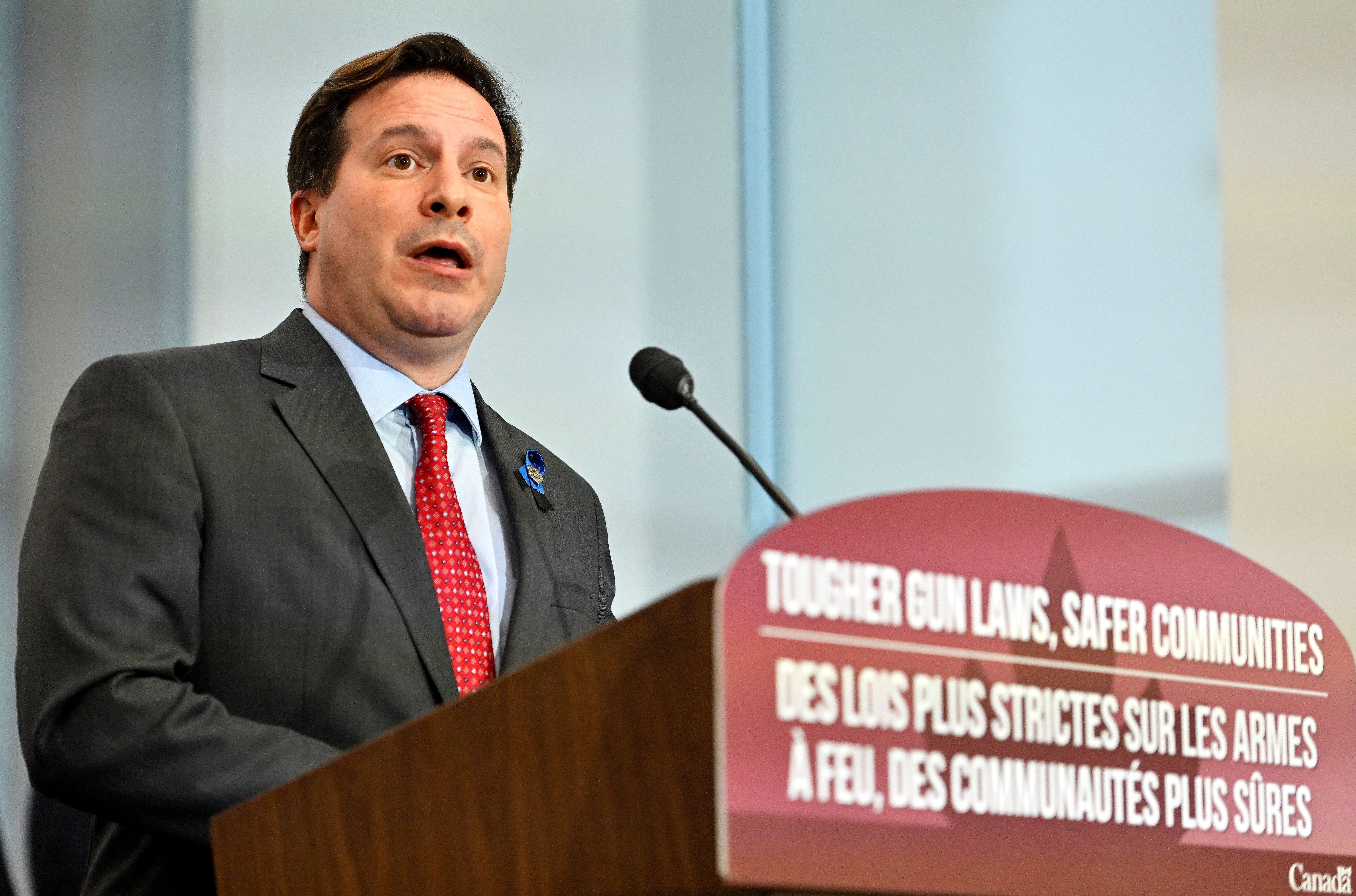 وزير الأمن العام الكندي: منع كبار المسؤولين الإيرانيين رسميًا من دخول كندا