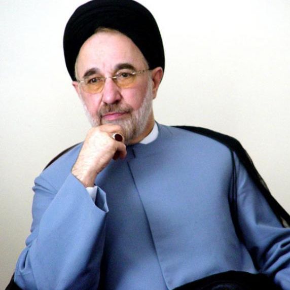 محمد خاتمی: جمهوریت نظام که روز به روز هم کمرنگتر شده، مورد تهدید جدیتر قرار گرفته است