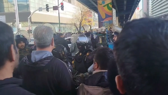 ترامپ در دیدار با نتانیاهو: تا اعتراضی در ایران شکل میگیرد به مردم تیراندازی میکنند