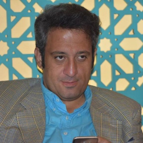 مهدی افشار نیک، روزنامهنگار زندانی، همچنان در اوین بلاتکلیف است