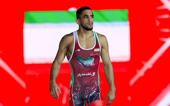 رحمان عموزاد: فینال پاریس جبران شد، میخواهم سه المپیک دیگر کشتی بگیرم