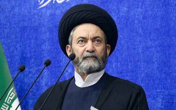 نماینده خامنهای در اردبیل: ترامپ یک چشم دارد و این از علایم نزدیکی ظهور است