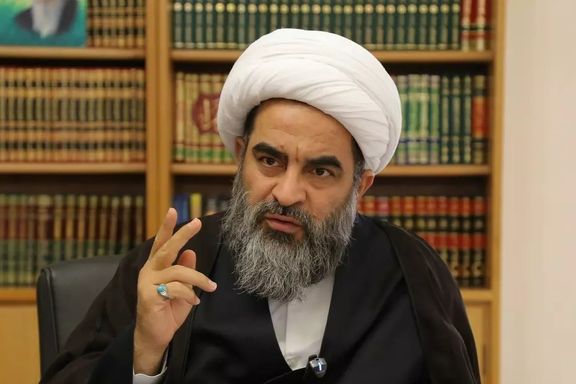 استاد حوزه علمیه قم: مردم فکر میکنند در حوزه مطالب تکراری هزار سال قبل را تکرار میکنند