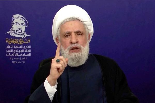 واینت: نعیم قاسم، وارث ویرانههای حزبالله، برای بازسازی این گروه تلاش میکند