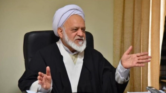 عضو مجمع تشخیص مصلحت: با پولهایی که از انگلیس و دیگران گرفتیم چاله چولهها را پر میکنیم