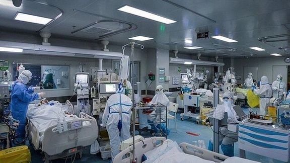 آمار مرگومیر روزانه کرونا در ایران همچنان سه رقمی؛ پنج کودک در آذربایجان غربی جان باختند