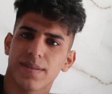 امیرمحمد محمدی ۱۸دی در اعتراضات کرج هدف گلوله جنگی قرار گرفت و کشته شد