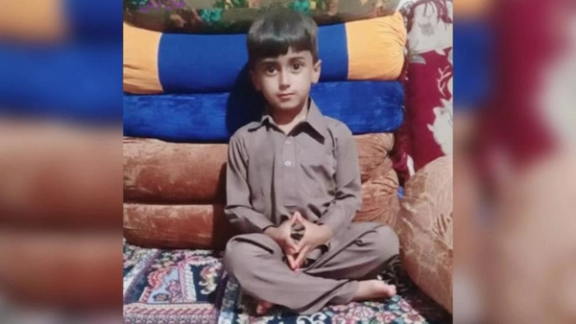 قضية مقتل الطفل البلوشي.. القضاء يبرئ المدانين في الوثائق ويعلن العكس