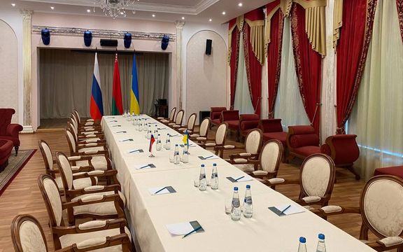 وزارت خارجه بلاروس: همهچیز برای میزبانی مذاکره روسیه و اوکراین در این اتاق آماده است