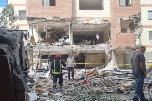 Explosion at residential building in Qom attributed to gas leak. July 14, 2025