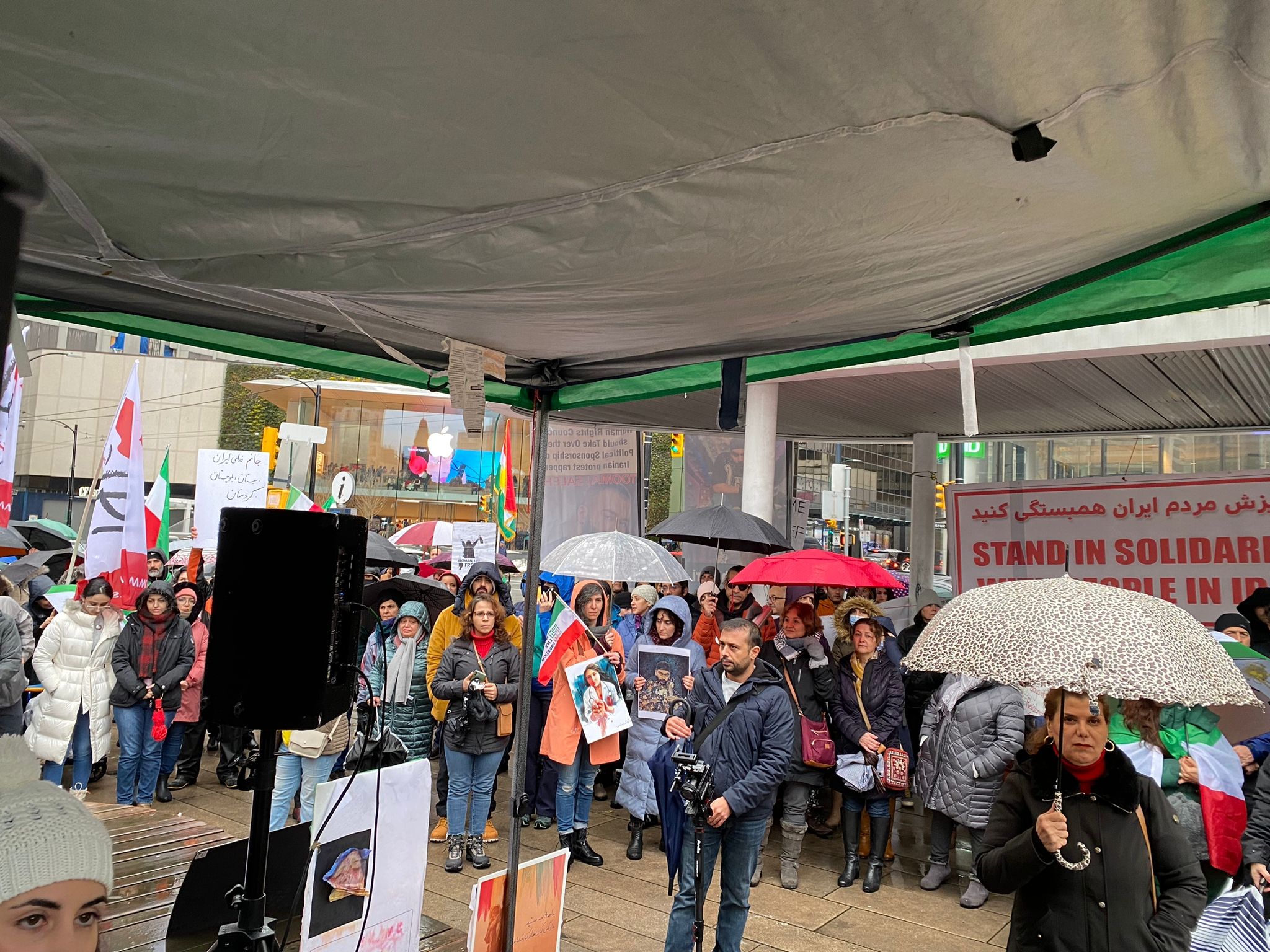 شنبه اعتراضی ایرانیان نقاط مختلف جهان در صدمین روز خیزش انقلابی علیه جمهوری اسلامی