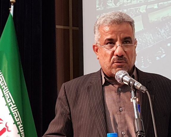 فرماندار بوشهر: اتاق کارمندان زن و مرد جدا شود، هیچ زنی بدون چادر نیاید