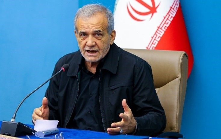 پزشکیان ضمن موضع‌گیری علیه آمریکا: روابط با روسیه و چین را گسترده‌تر می‌کنم