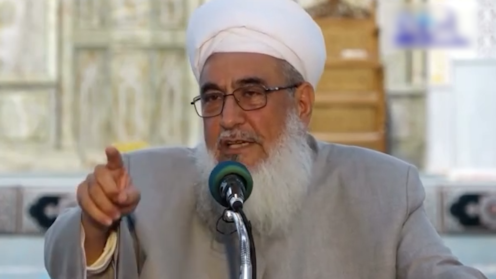 الحرس الثوري الإيراني يعتقل 4 علماء سُنة ويشترط "الترويج للانتخابات" لإطلاق سراحهم