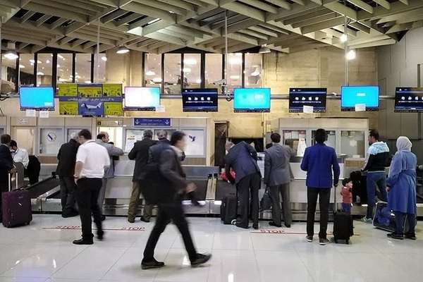 New online poll suggests eight in ten would like to leave Iran