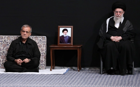 عضو شورای راهبری دولت: پزشکیان درباره کابینه با خامنهای و نهادهای امنیتی مشورت میکند