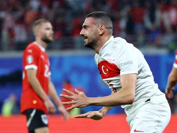 بهدلیل شادی حاشیهساز؛ مریح دمیرال تا فینال یورو از همراهی ترکیه محروم شد